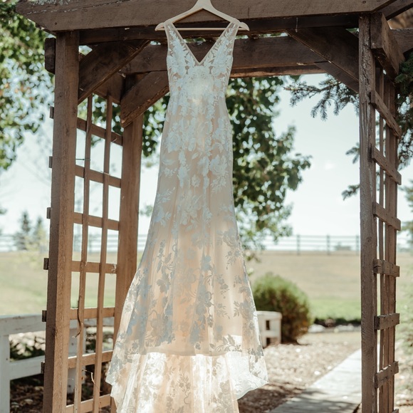 Stevie by Made with Love Wedding Dress - Picture 3 of 5